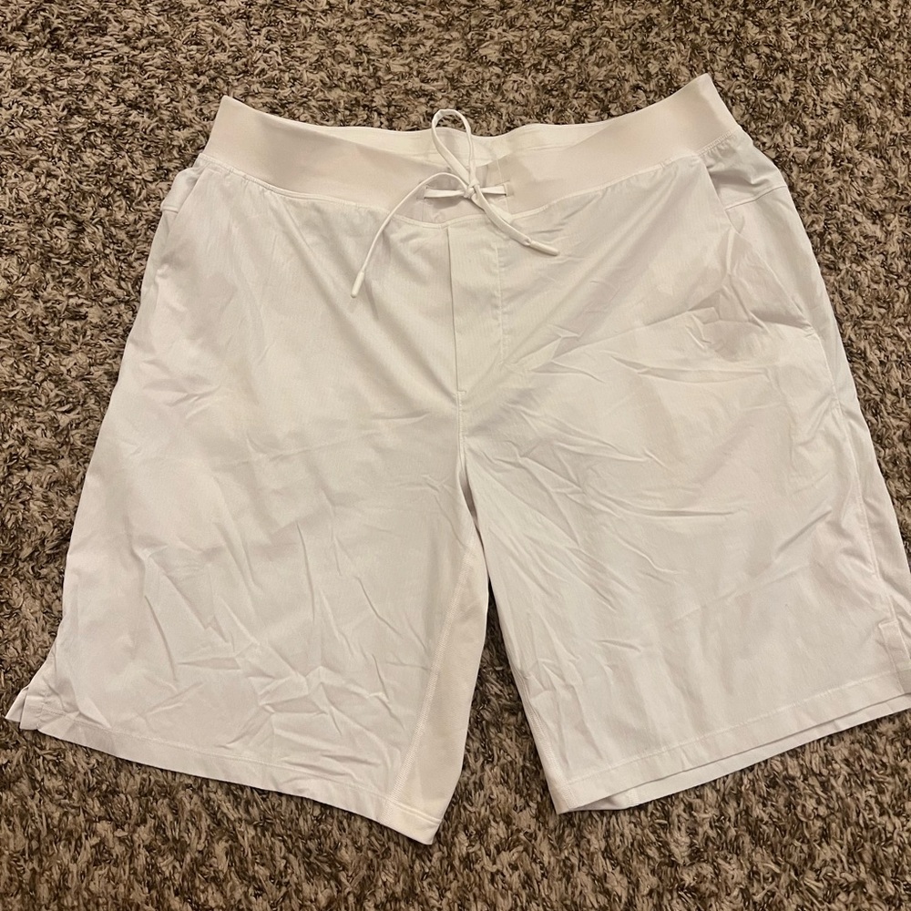 Men’s White Lululemon Athletic Shorts